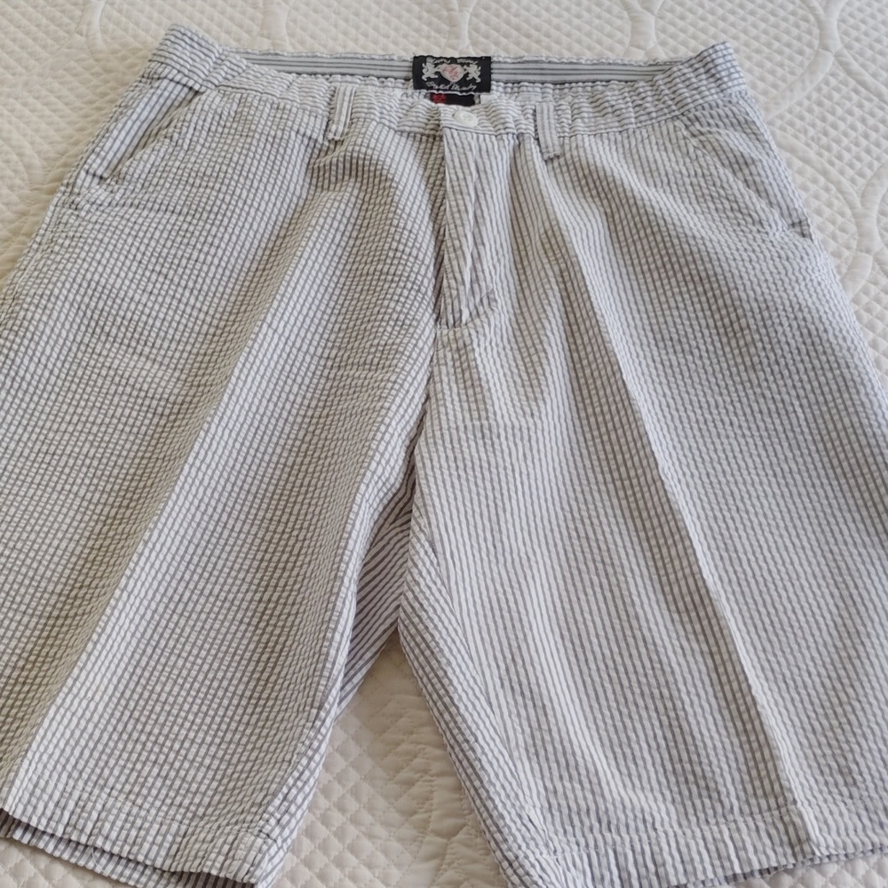 Lions Crest by English Laundry Shorts